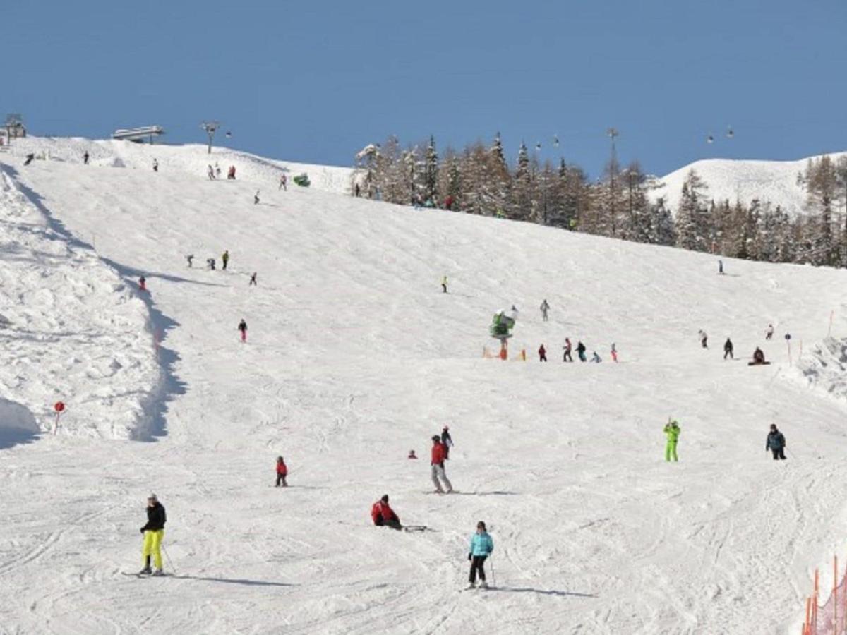 Вілла Chalet In Nassfeld Ski Area In Carinthia Зонненальпе-Насфельд Екстер'єр фото